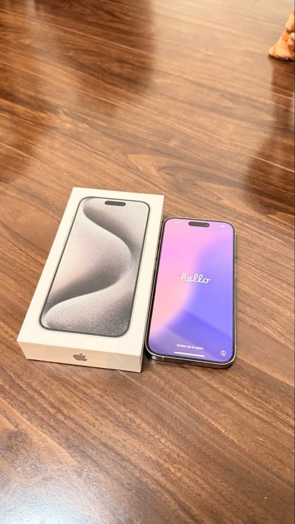 Apple iPhone 15Pro ホワイト 本体