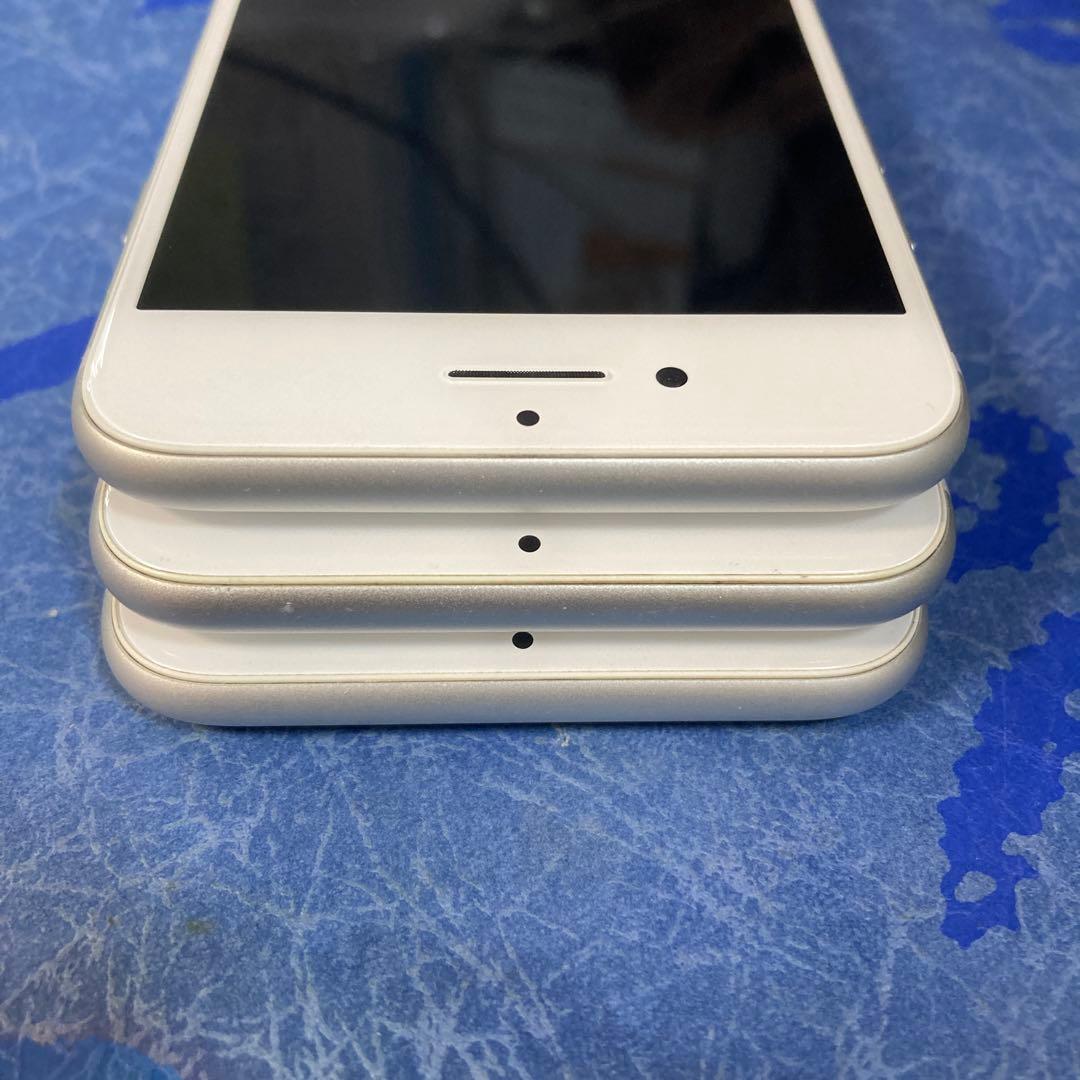 iPhone7⭐︎32GB⭐︎美品3台セット⭐︎シルバーSIMフリー88%74%73%