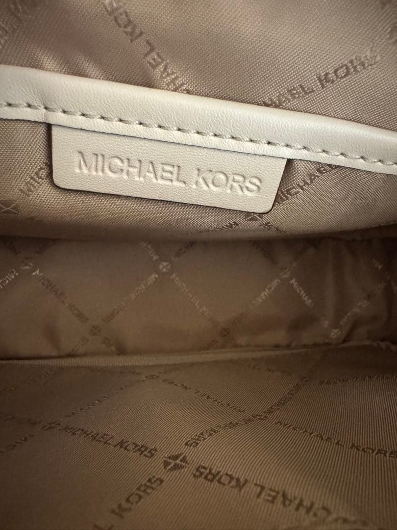 Michael Kors マイケルコース　クロスボディバッグ　ショルダーバッグ