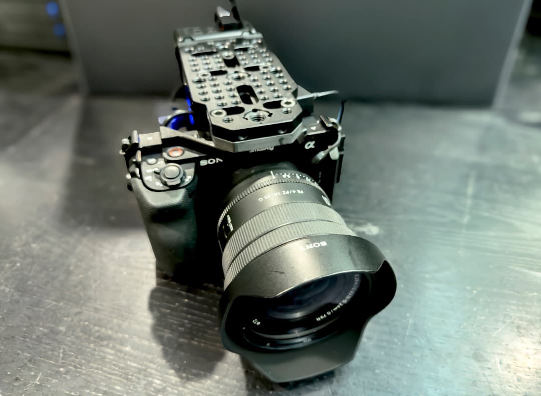 ZV-E1　SmallRigケージ+Ridid PROケージ+クーラー★超美品