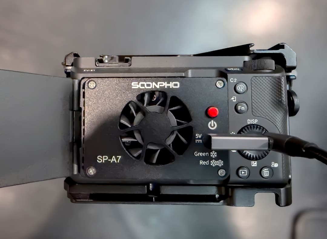 ZV-E1　SmallRigケージ+Ridid PROケージ+クーラー★超美品