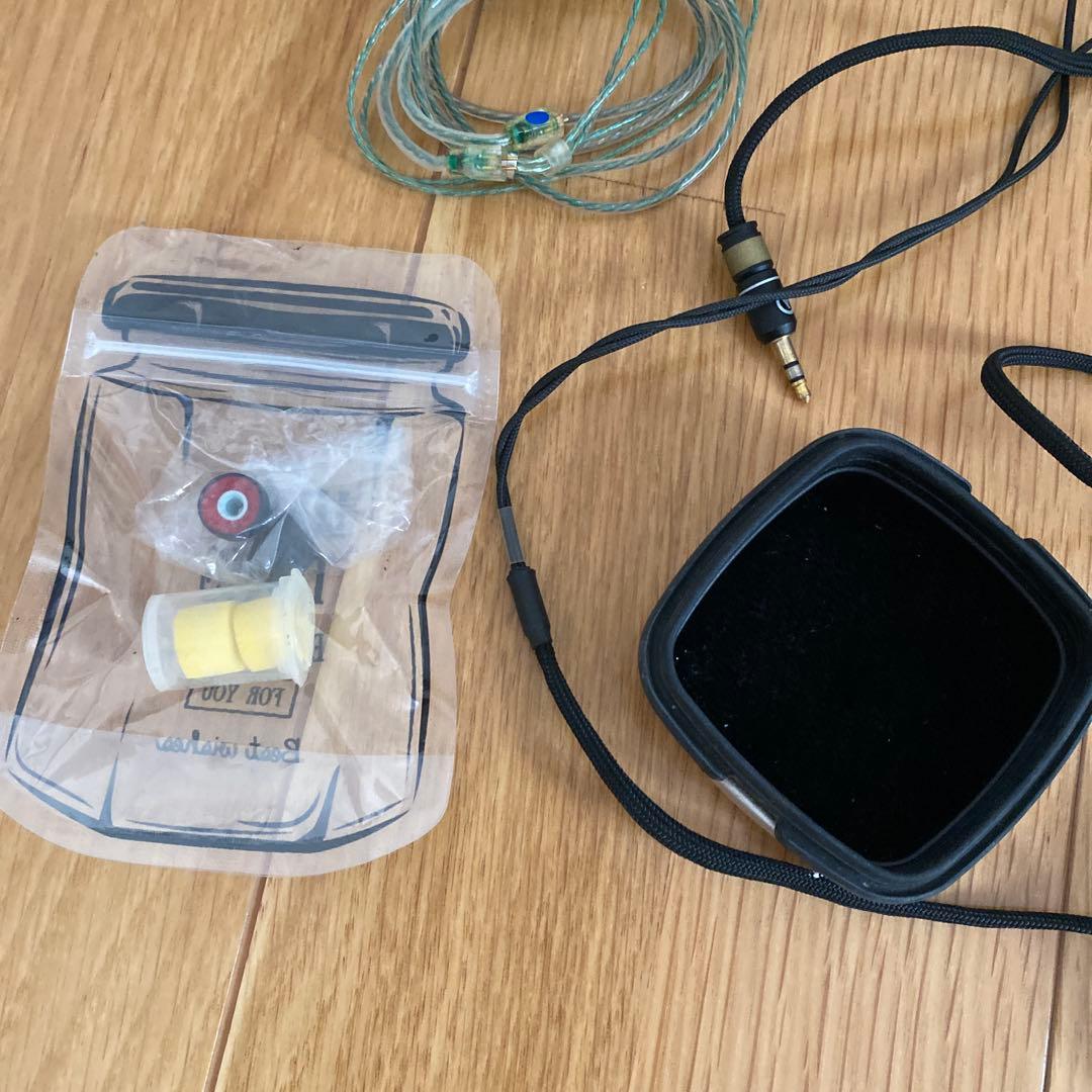 Ultimate Ears Triple.fi 10proのOEM IE-40