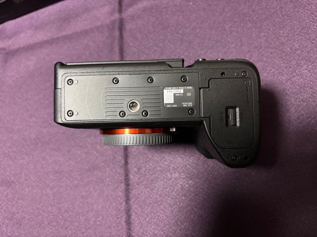 SONY ミラーレス α7 IV ILCE-7M4 ボディ