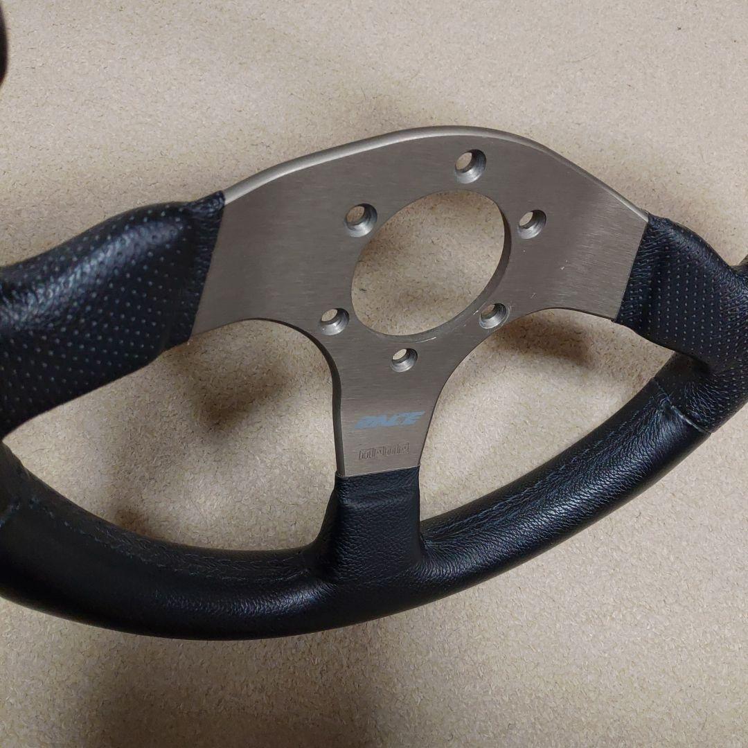 MOMO RACE ステアリング 直径32cm