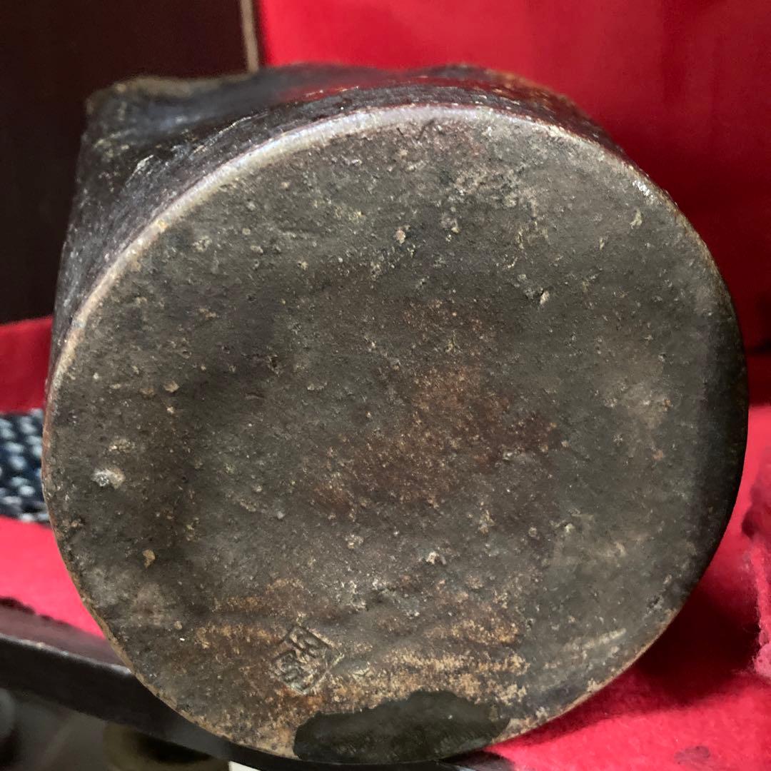 備前焼初代小西陶古作斬斬り耳付き花入年末大売り出しです❣️