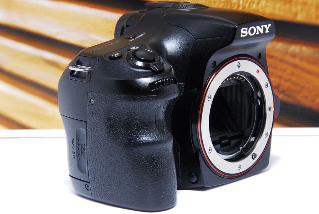 【訳あり】SONY α65 ダブルレンズ ダブルズーム スマホ転送　望遠 眼レフ