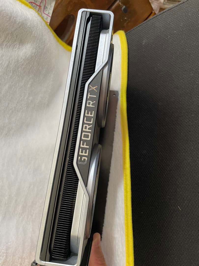 GeForce RTX 2070 Founders Edition 本体のみ