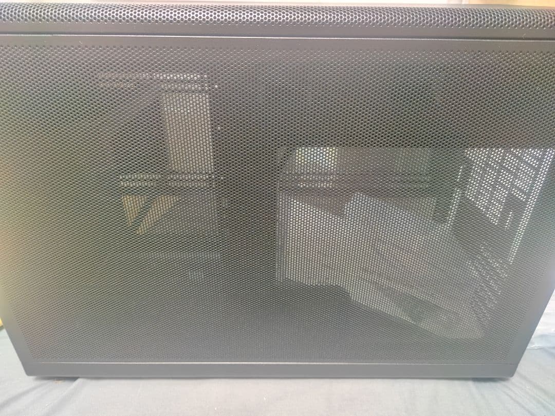 A3-mATX LIAN LI 黒 PCケース