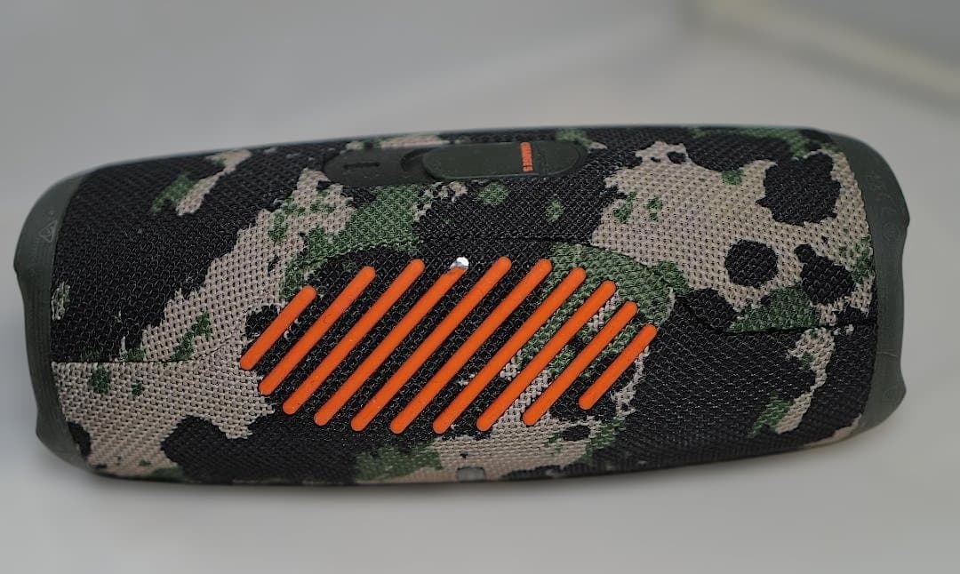 JBL Charge5防水使用ブルートゥーススピーカー40W送料込匿名配送値下げ