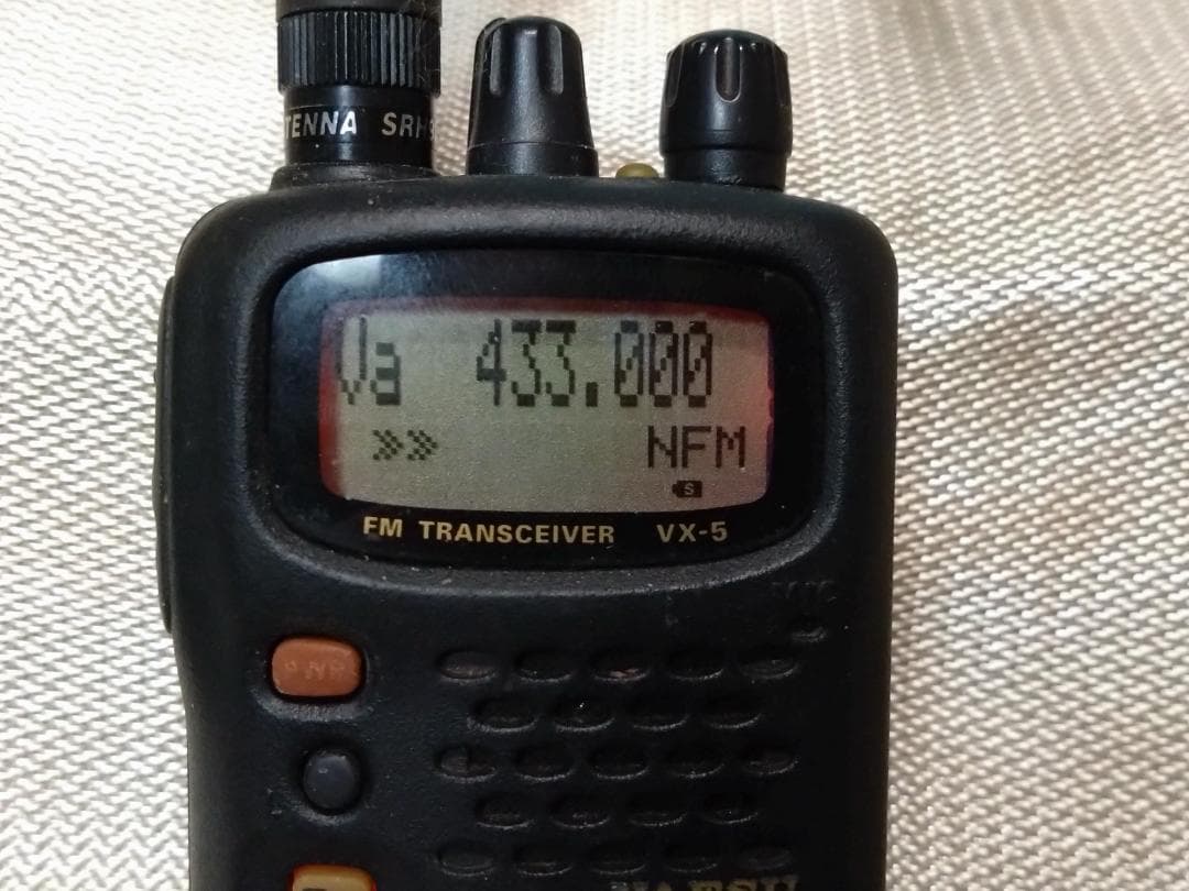受信機 YAESU VX-5 (USED)