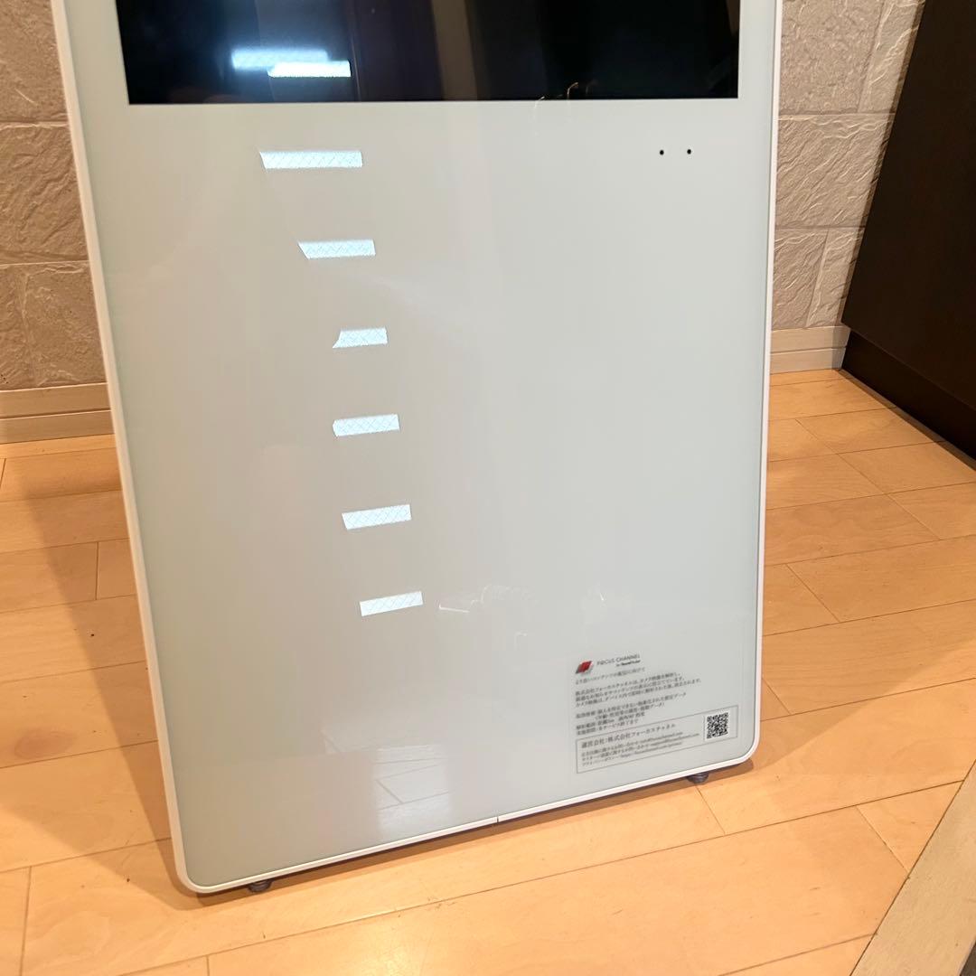 未使用 デジタルサイネージ たてナビ NPT32 32インチ 液晶 モニター