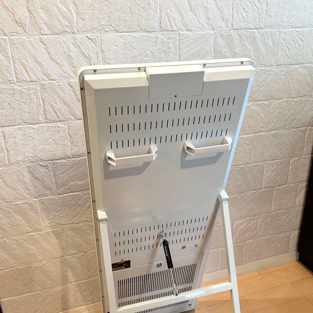 未使用 デジタルサイネージ たてナビ NPT32 32インチ 液晶 モニター