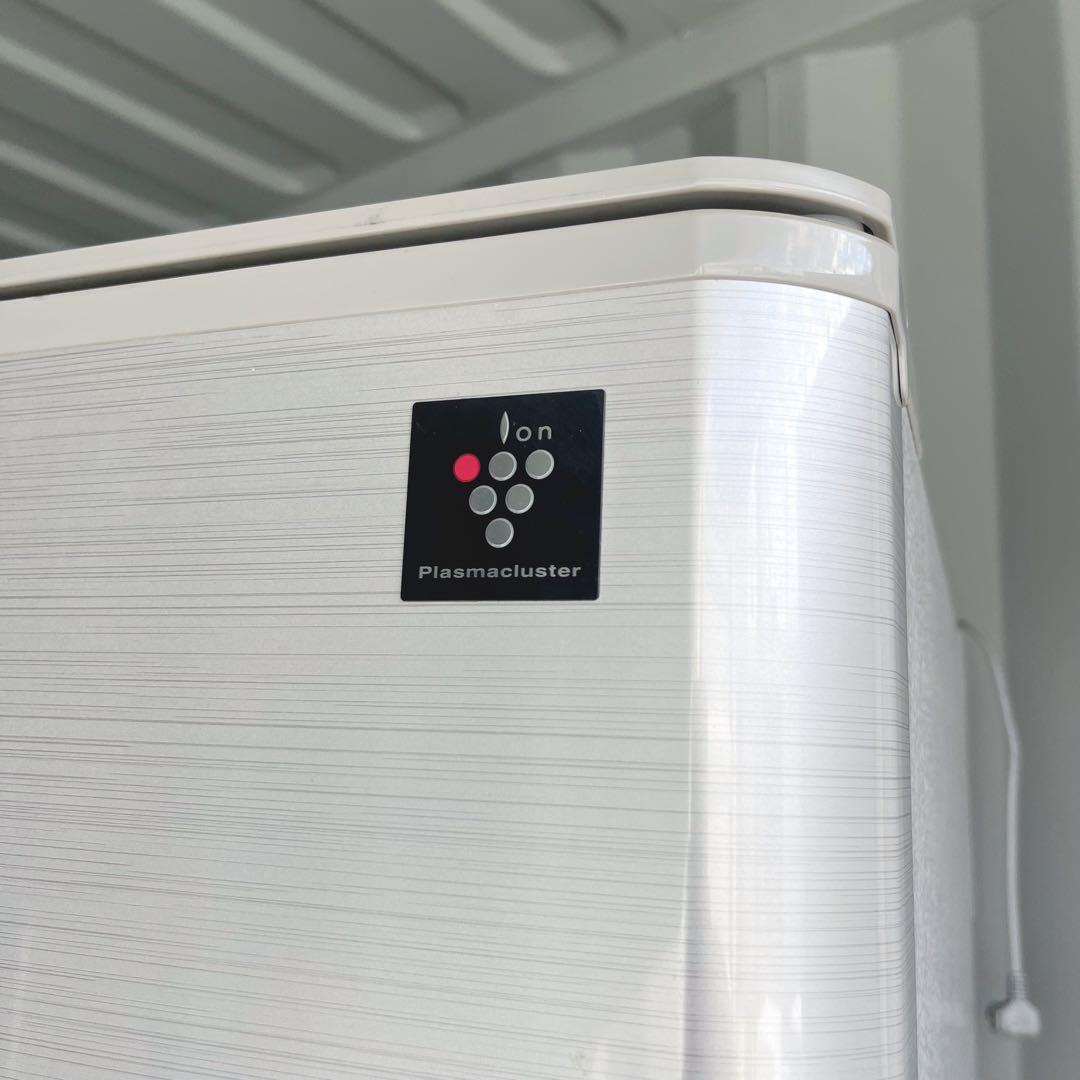 157取付無料！SHARPプラズマクラスター搭載スタイリッシュシルバー大型冷蔵庫