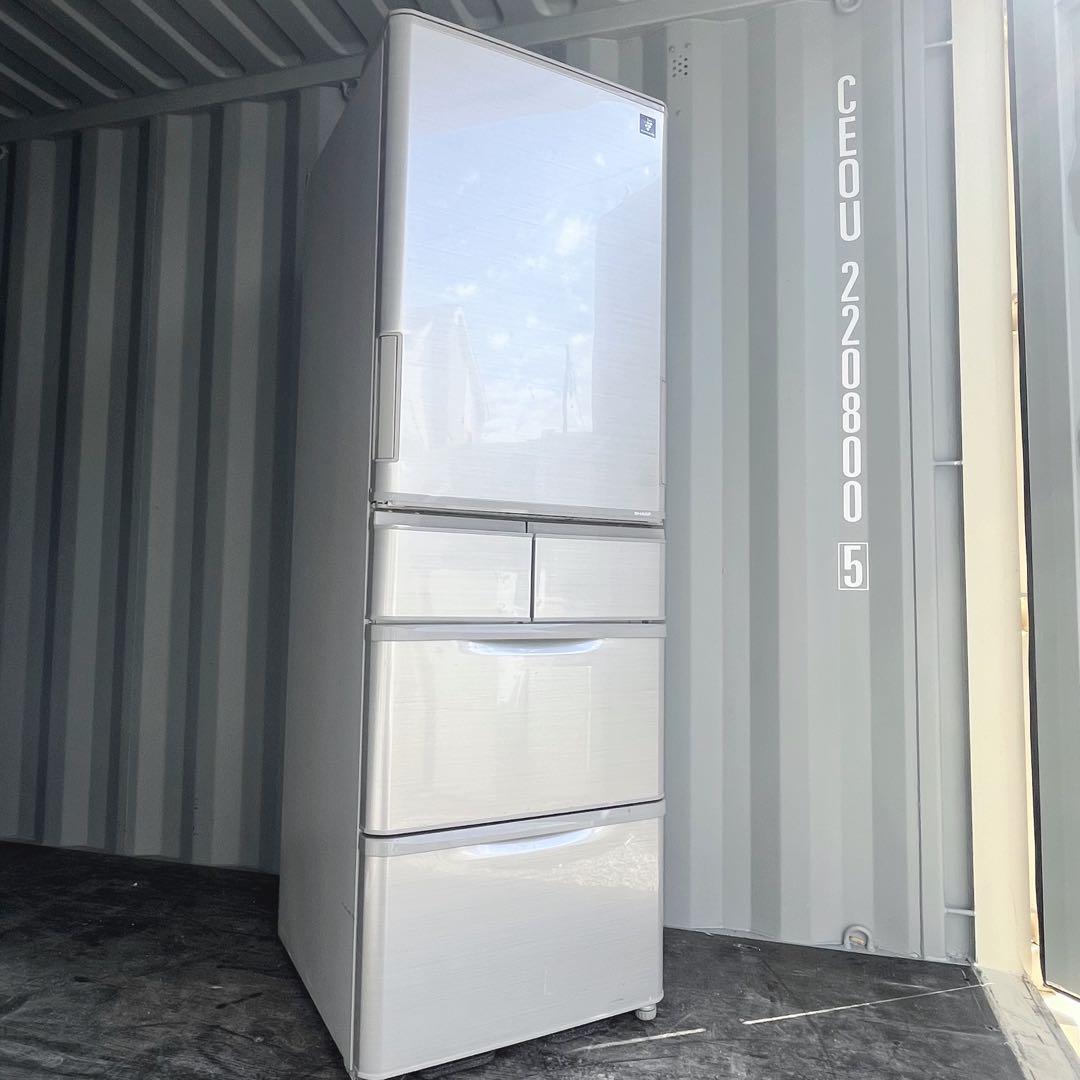 157取付無料！SHARPプラズマクラスター搭載スタイリッシュシルバー大型冷蔵庫