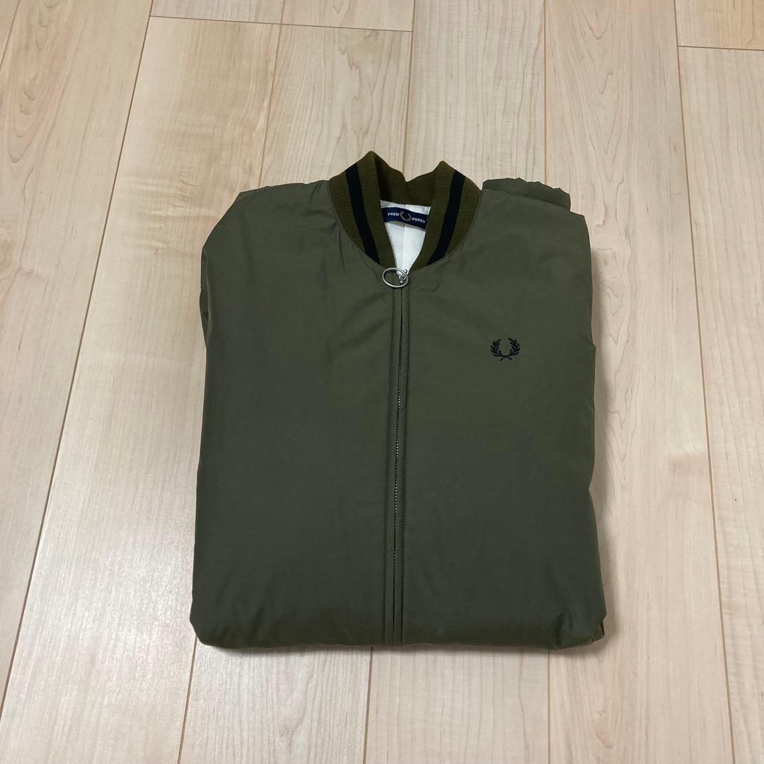 週末限定値下げ FRED PERRY ボンバー コート ノーカラーコート