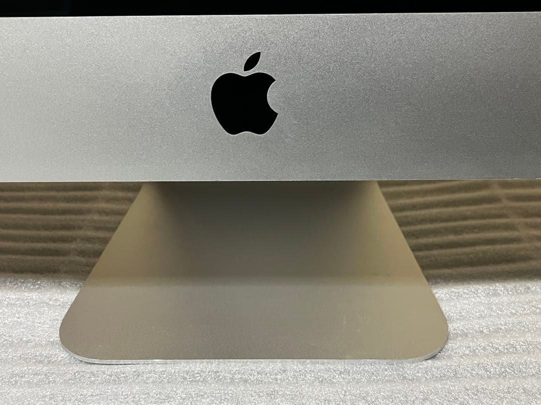 iMac Retina 4K 21.5インチ　2017