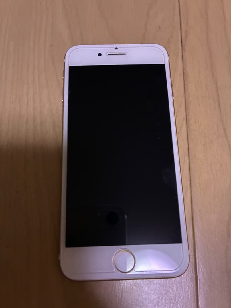 Apple iPhone 7 ゴールド 本体