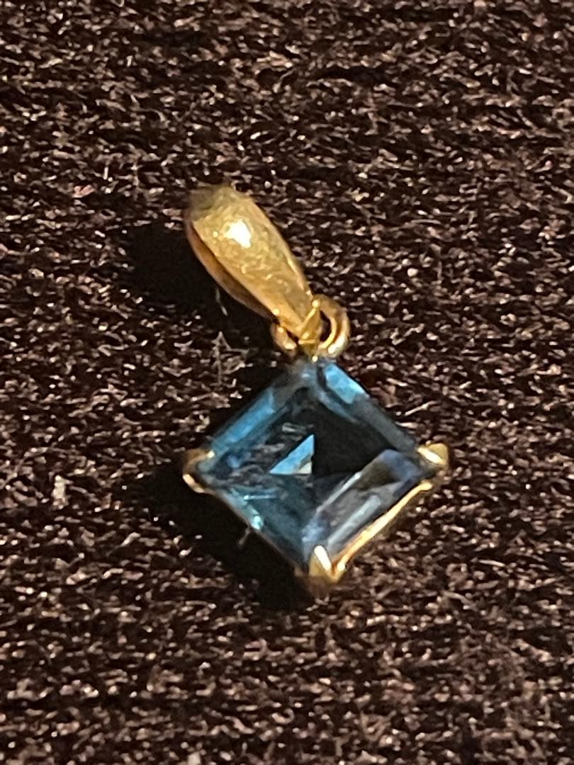 ネックレストップk18、プラチナ