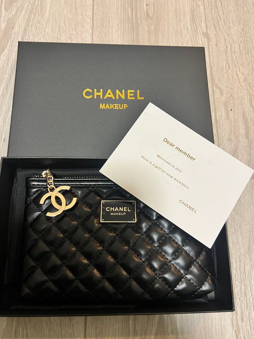 非売品 CHANELノベルティーポーチ