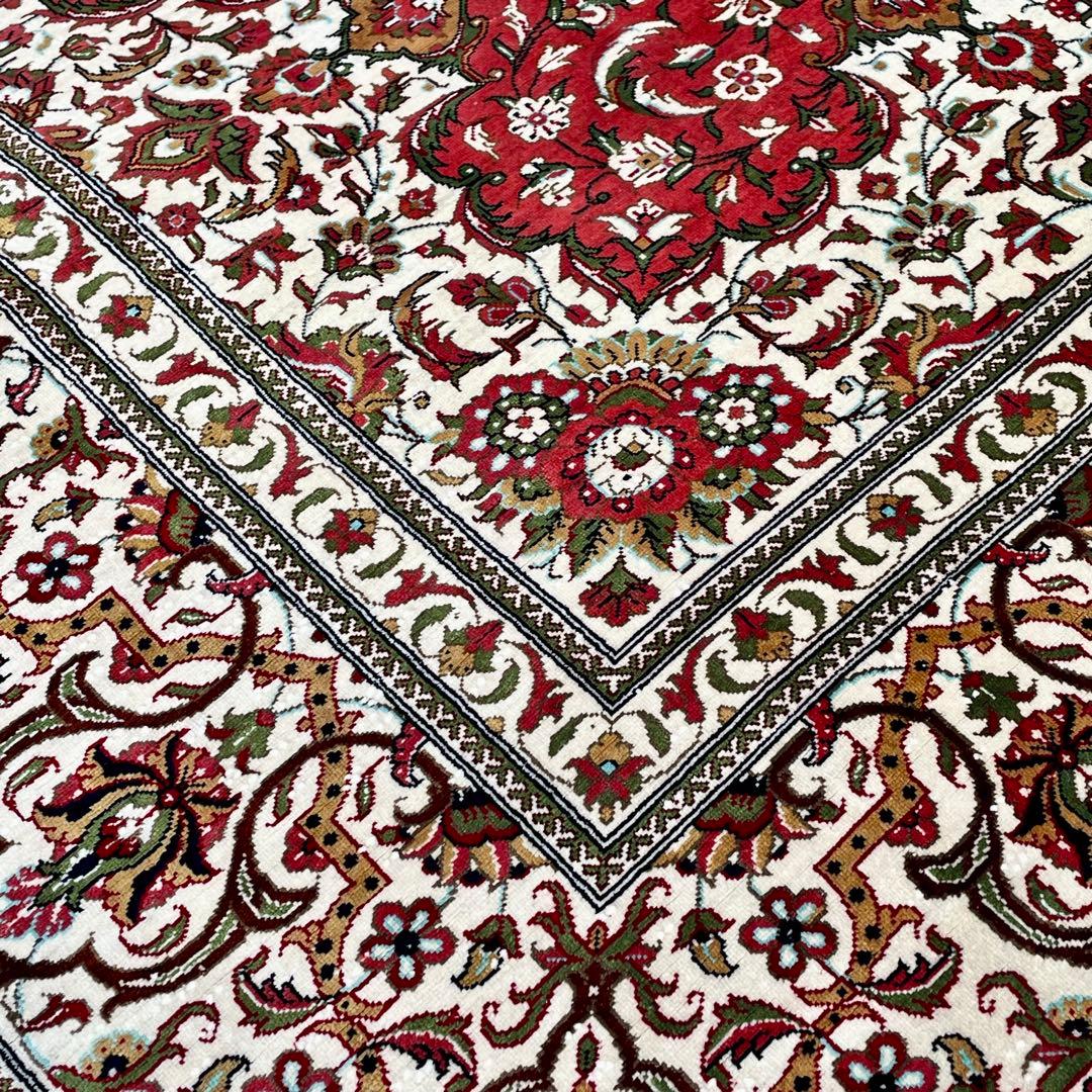 ペルシャ絨毯 クム産 イラン カーペット ラグ 131cm×201cm