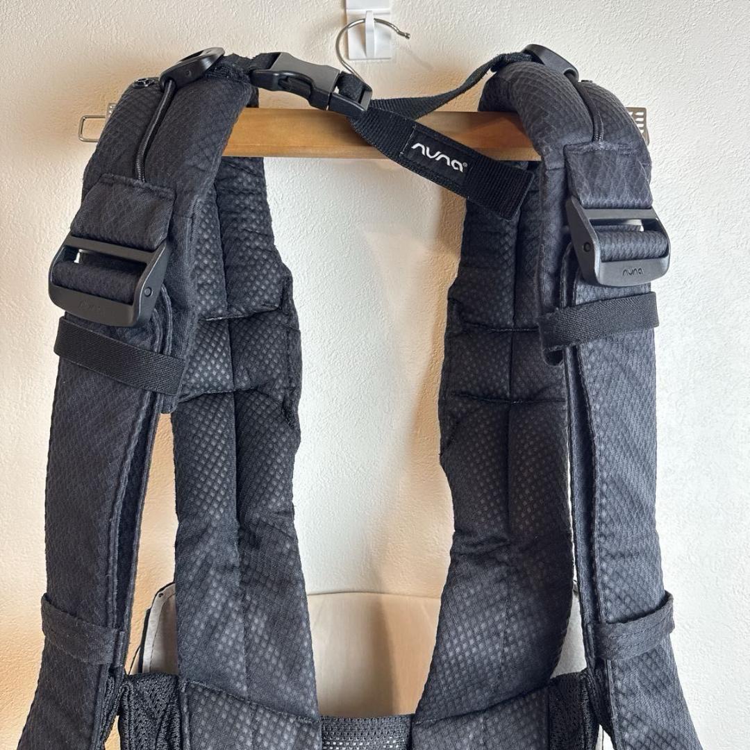 nuna cudl ヌナ カドル 抱っこ紐 ベビーキャリア キャビア（ブラック）