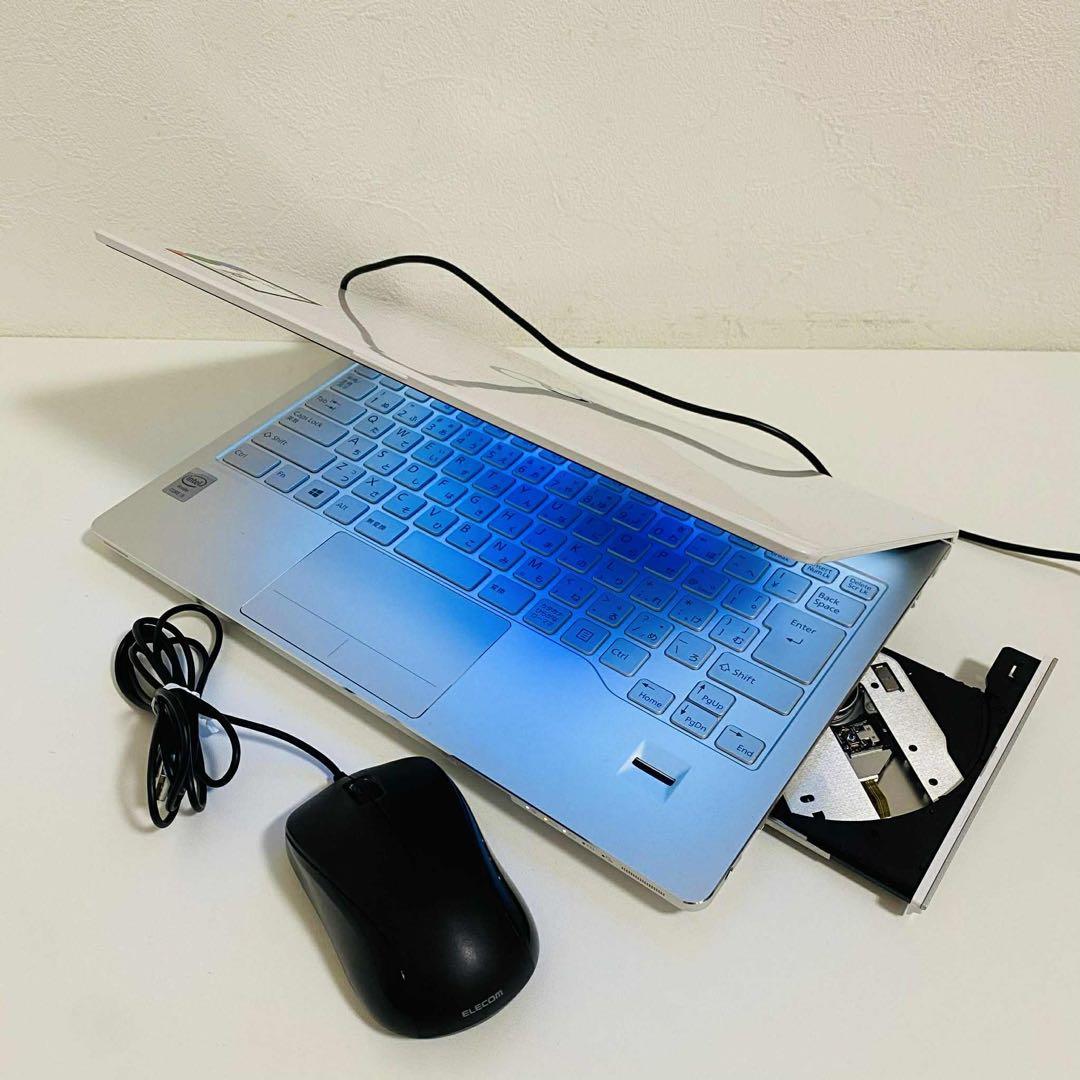 Y50 Fujitsuノートパソコンcore i5高速SSDサクサクWin11