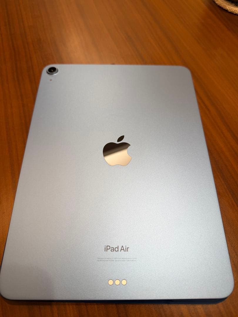 Apple iPad Air 第5世代　ブルー　64GB Wi-Fiモデル