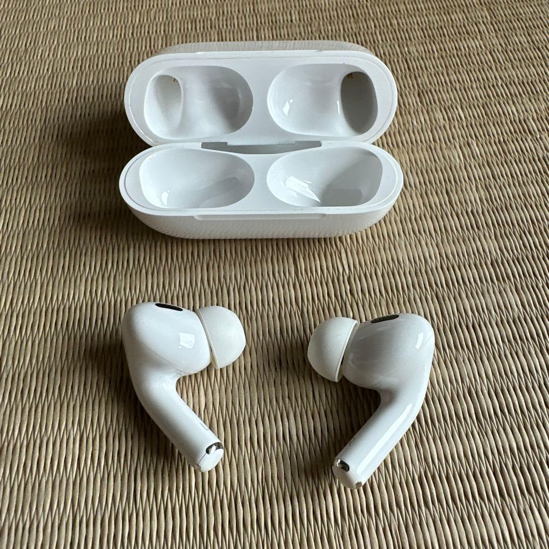 AirPods Pro 第2世代　Lightning