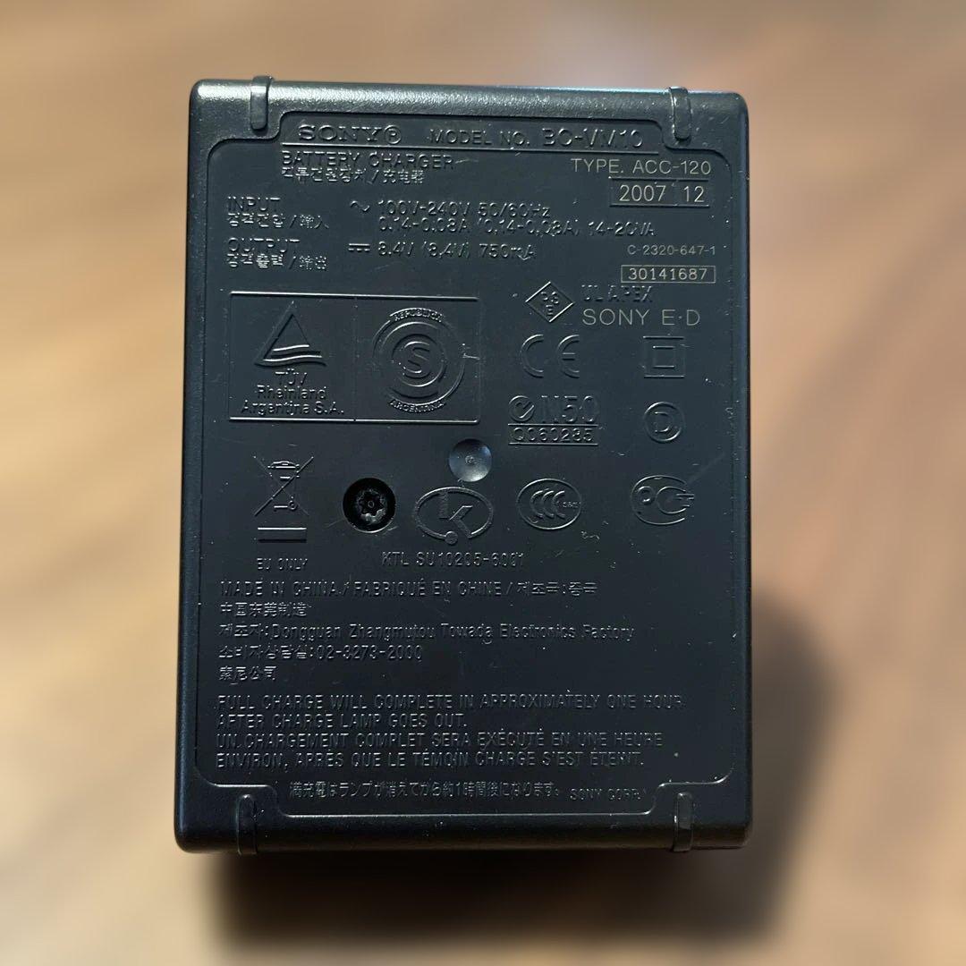 SONY DSLR-A350 SIGMAレンズ バッテリー 三脚 カメラバッグ付