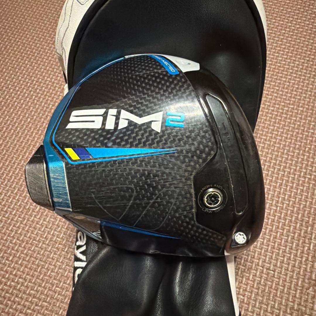 SIM2 ドライバー 10.5(ヘッドのみ) ヘッドカバー付