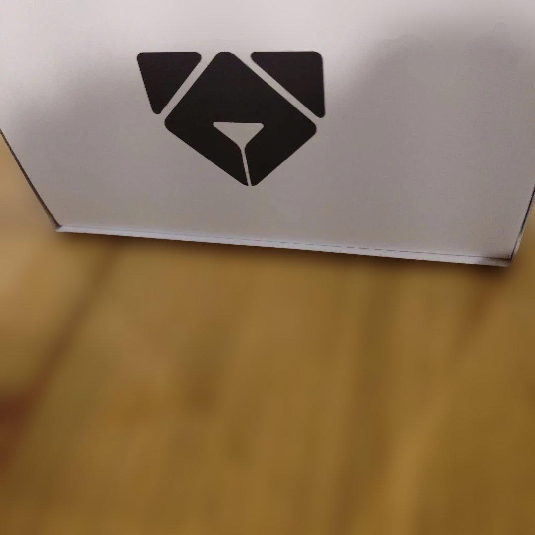 Airdog mini 空気清浄機 格安 の為 箱に直接伝票を貼る。