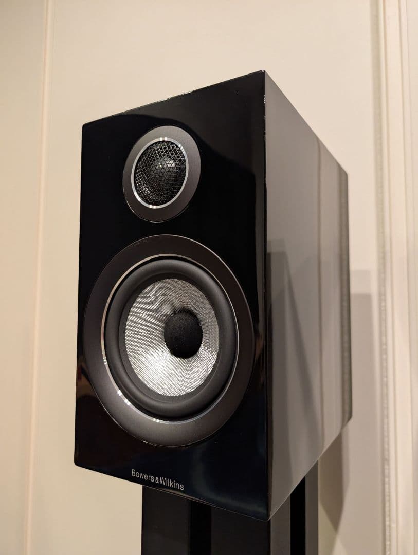 K114　B&W 707 S2 スピーカー