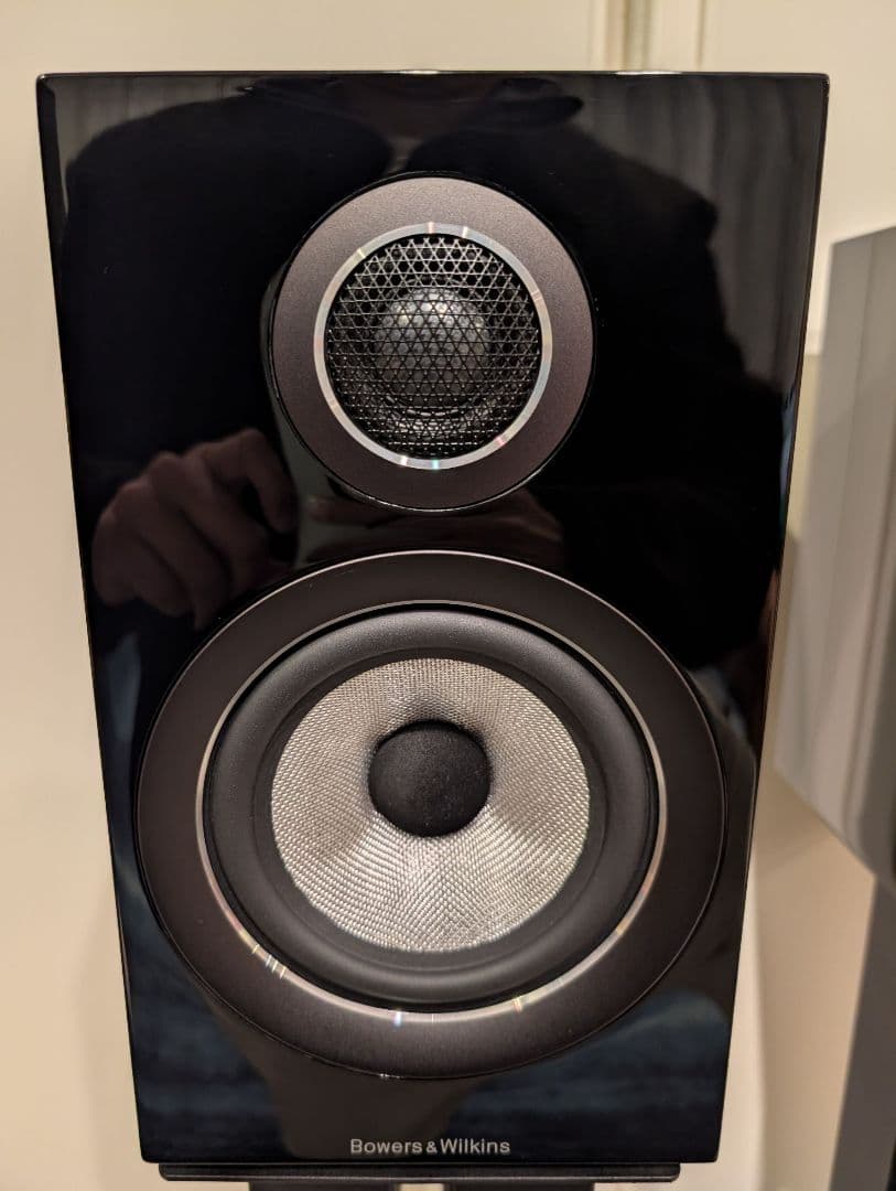 K114　B&W 707 S2 スピーカー