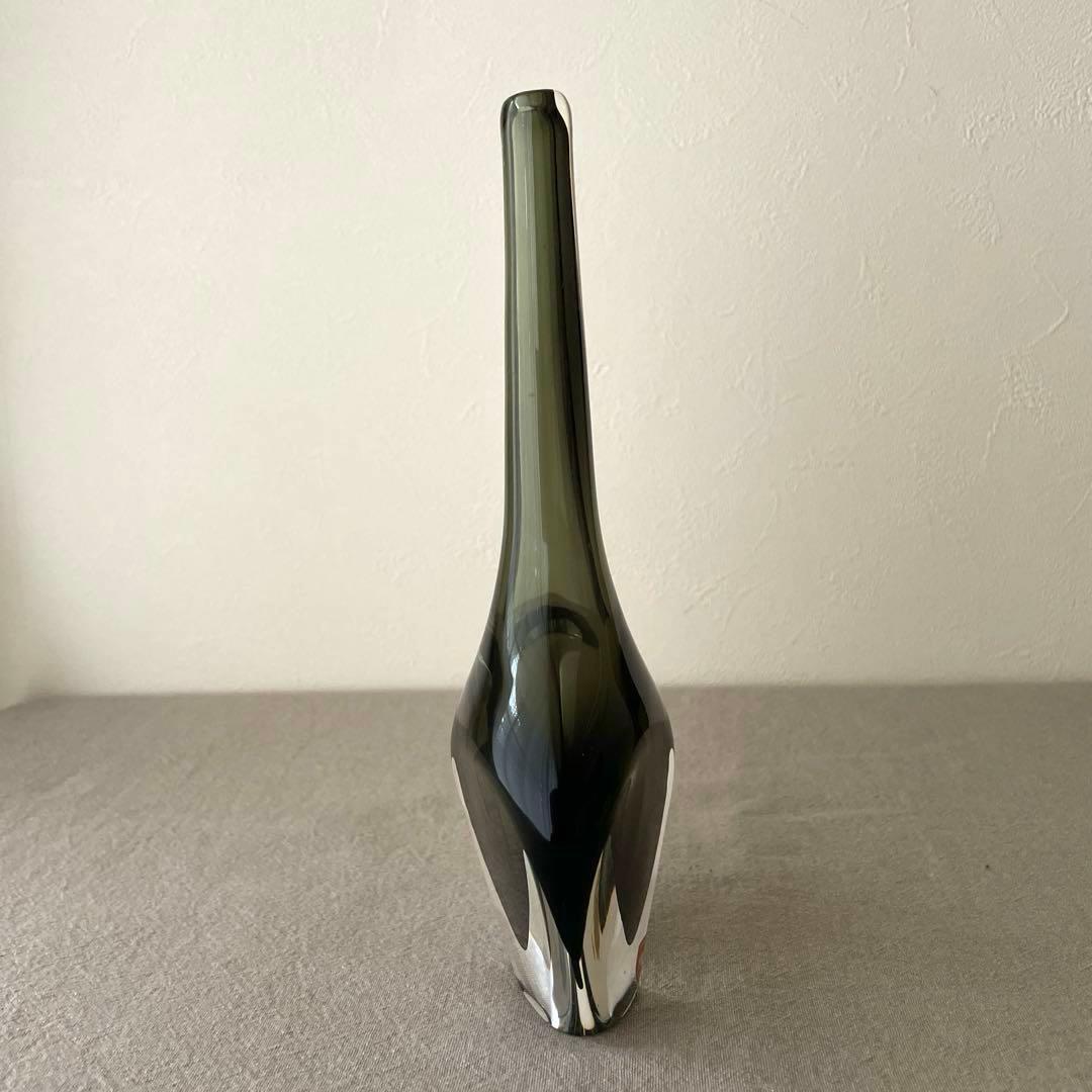 オレフォス　Nils Landberg　ニルスランドベリ　フラワーベース