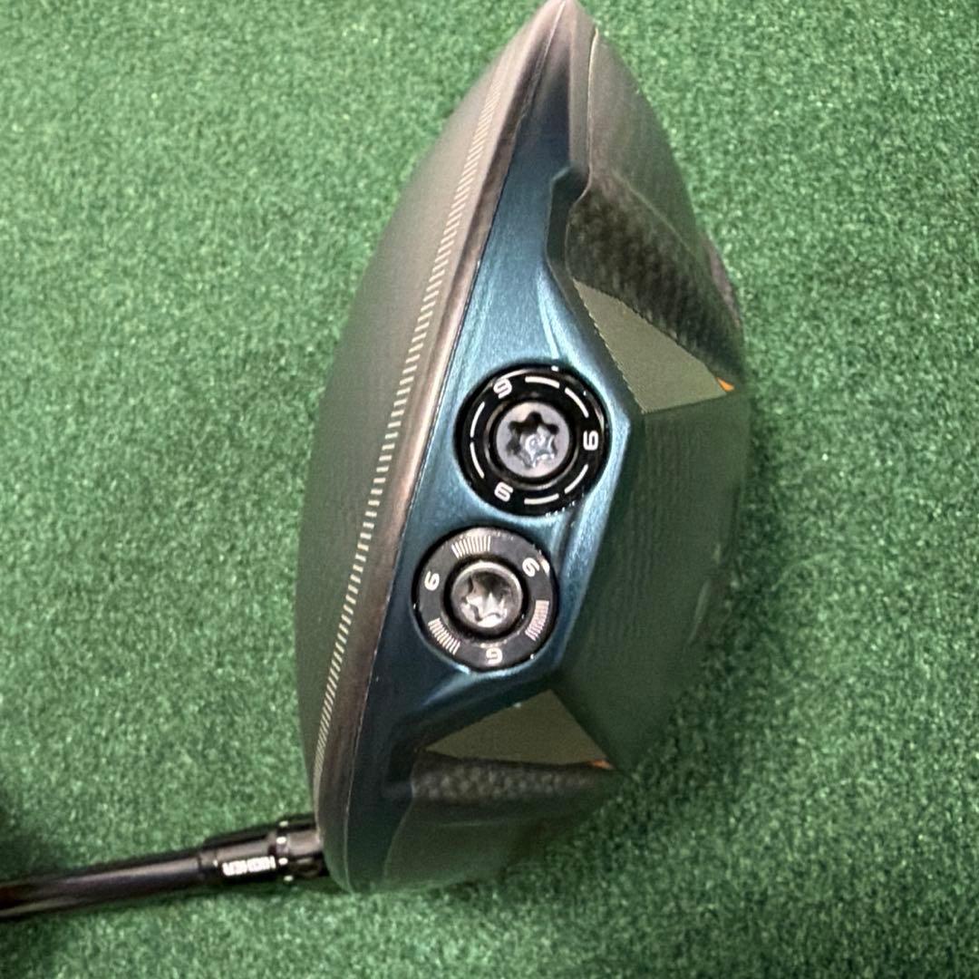 テーラーメイドQi4DCore ドライバー 10.5度 REAX MR 50S