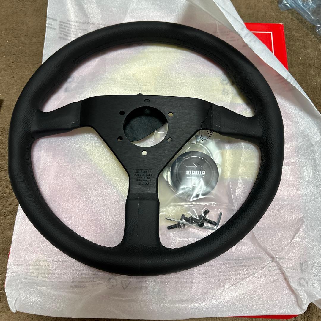 決算処分格安！正規品MOMOモンテカルロ350mm新品未使用！