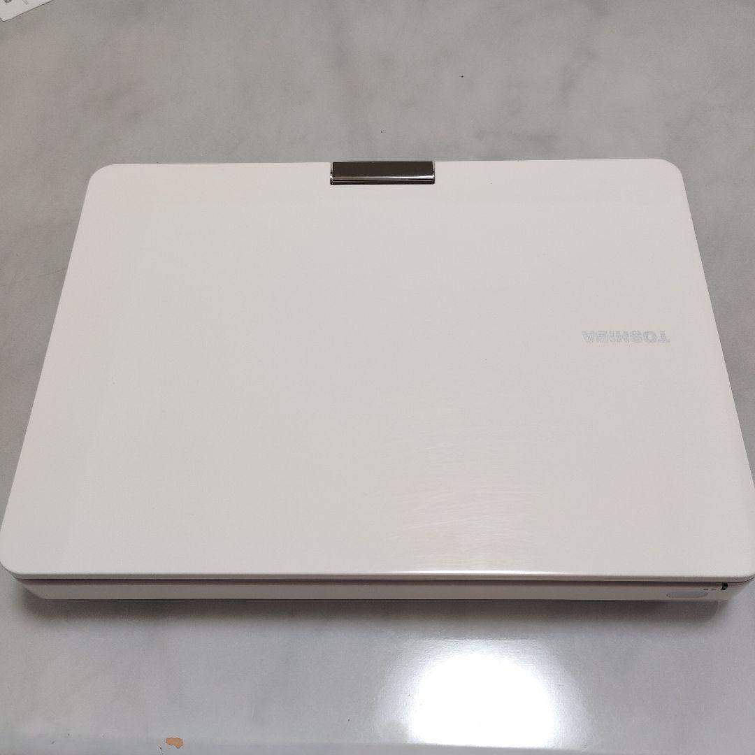 東芝 REGZA ポータブルDVDプレーヤー SD-P1010S 2019年製