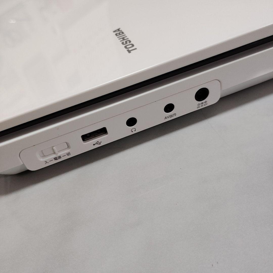 東芝 REGZA ポータブルDVDプレーヤー SD-P1010S 2019年製