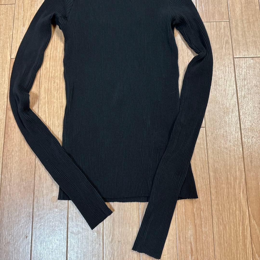 Y’s ワイズ //リブ(プリーツ)タートルカットソー