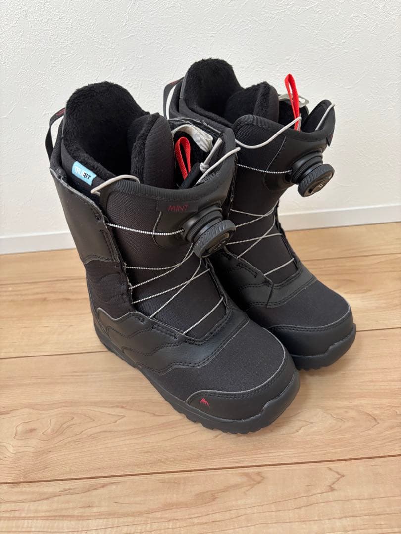 新品 スノーボードブーツ Burtonバートン 22cm