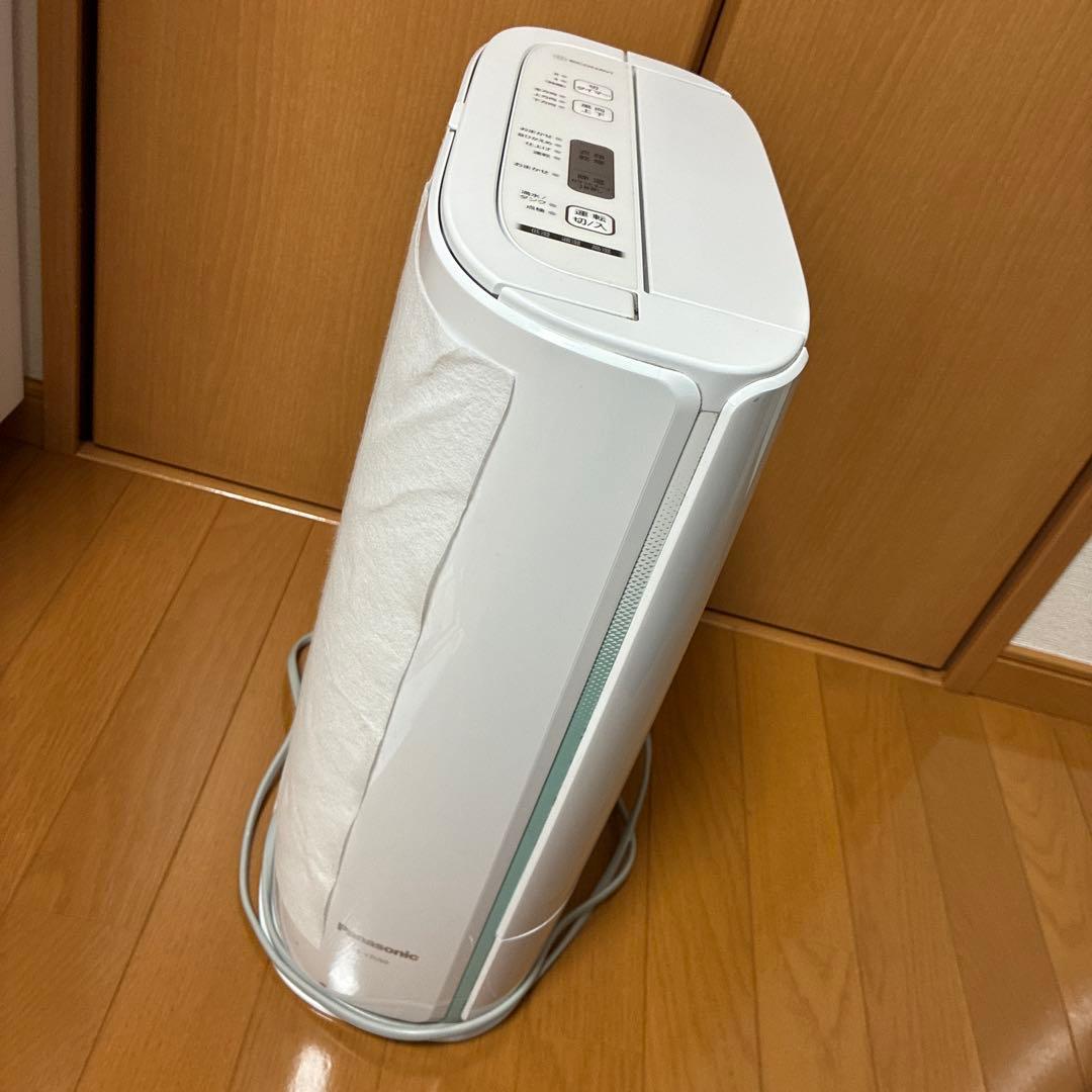 衣類乾燥除湿機　F-YZU60 ホワイト 取り外し可能水タンク　保証書付き