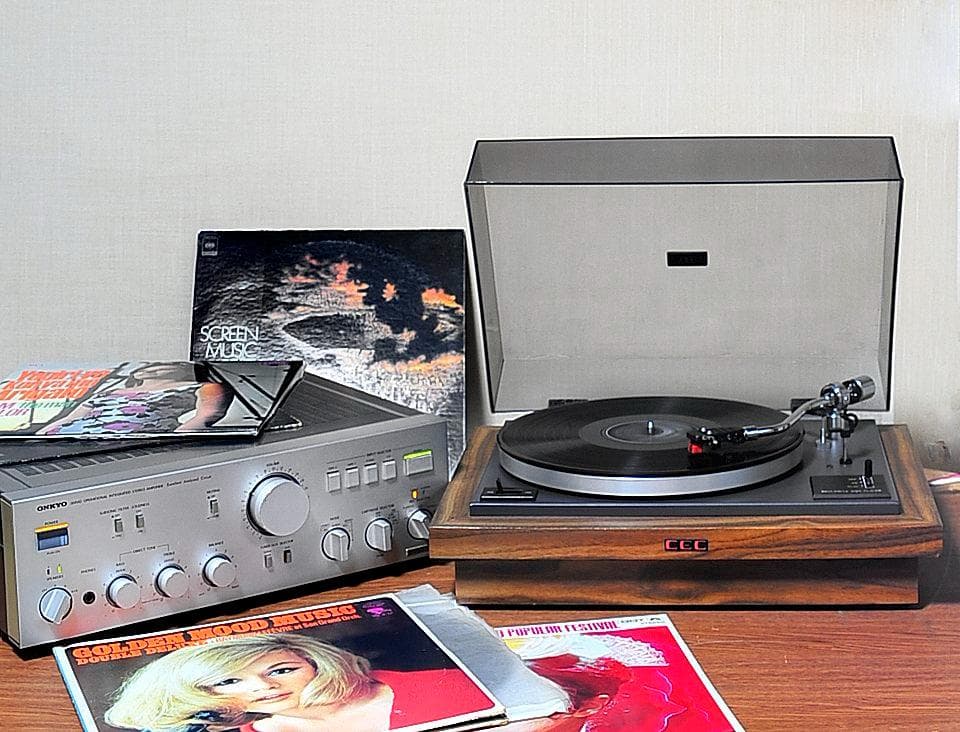 ★ CEC ベルトドライブ プレーヤー BD-3000　70年代ビンテージもの♪