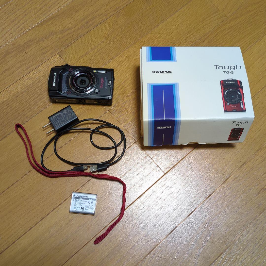 OLYMPUS Tough TG-5 液晶割れ　デジカメ