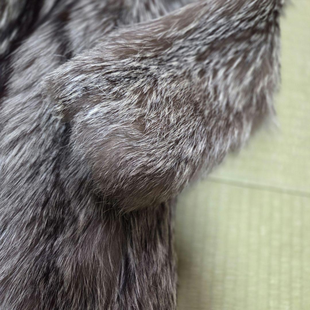 美品 ロング丈 裏地花柄刺繍入 肉厚 シルバーフォクス サイズ9号