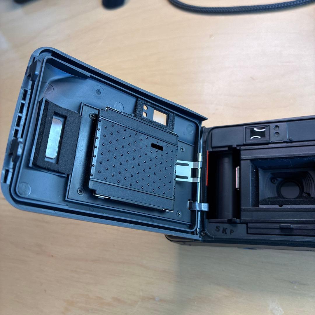 フィルムカメラ Kyosera slim T CarlZeiss Tessar 35mm