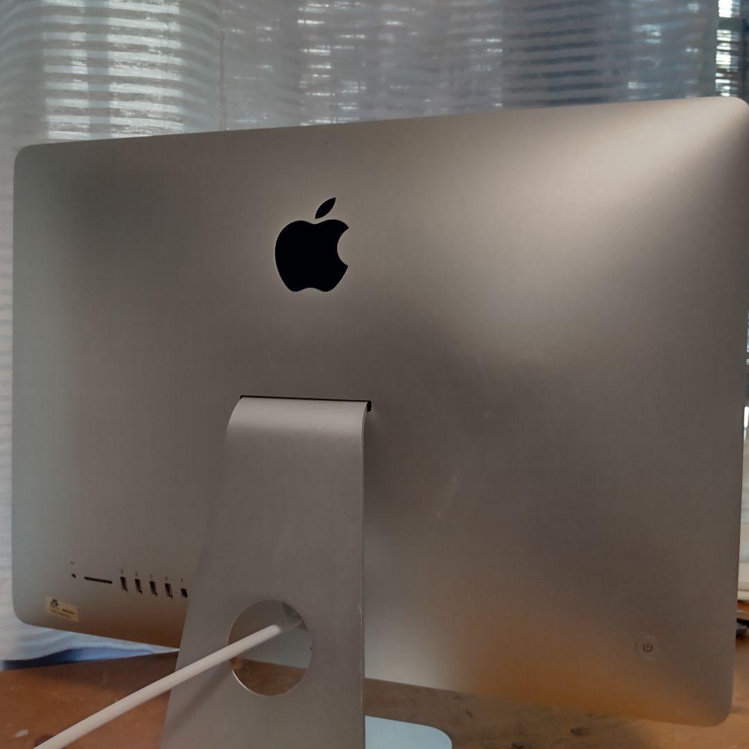 Apple iMac 21.5インチ シルバー