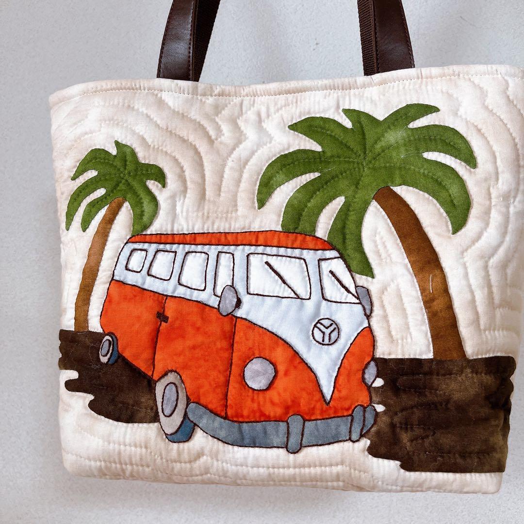 ハワイアンキルトバッグ　バス(レッド、オレンジ)