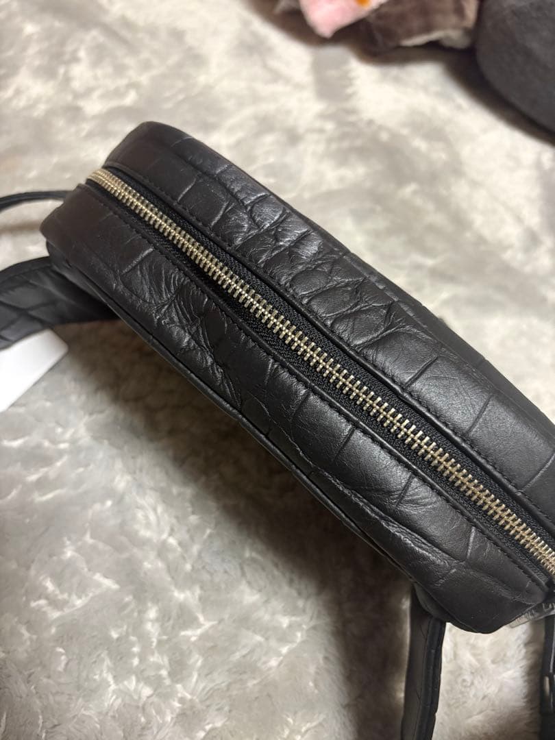 M.U.L. ボディバックブラックシルバーライン