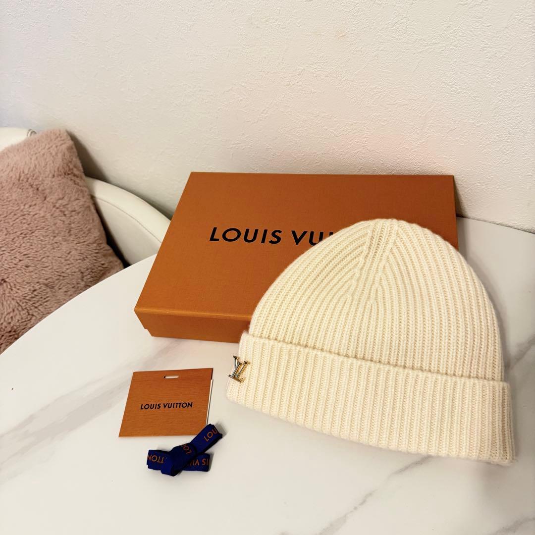 LOUIS VUITTON アイボリー ニット帽　カシミヤ100%
