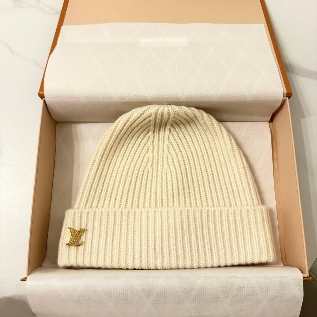 LOUIS VUITTON アイボリー ニット帽　カシミヤ100%